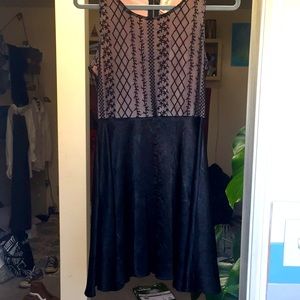 Mimi Chica medium dress lace nude black skirt